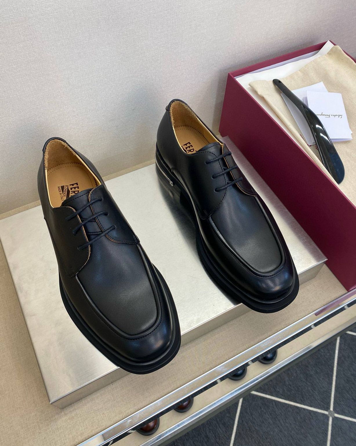 Деловые туфли Salvatore Ferragamo