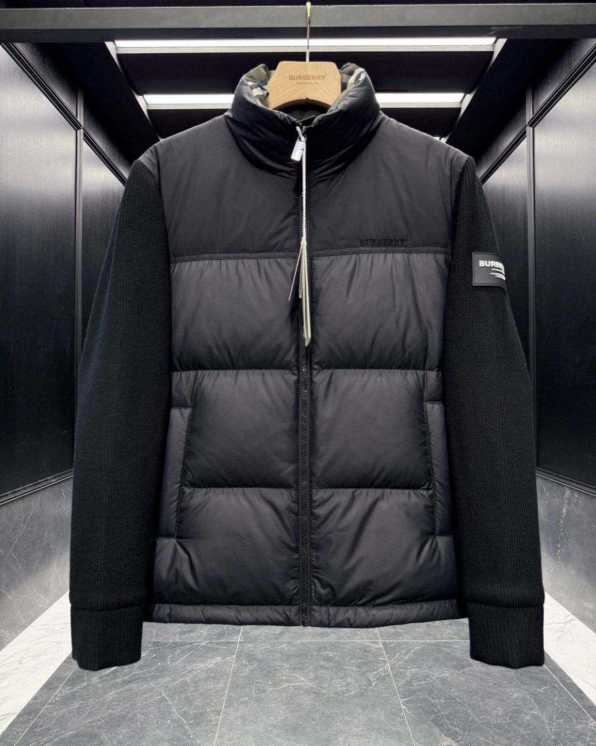 Куртка Burberry Down Knit