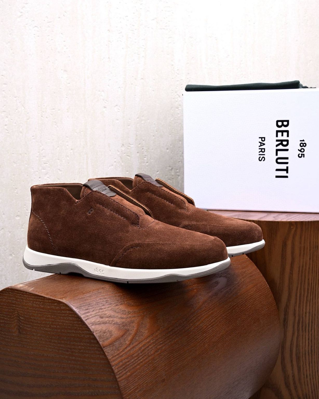 Кроссовки Berluti