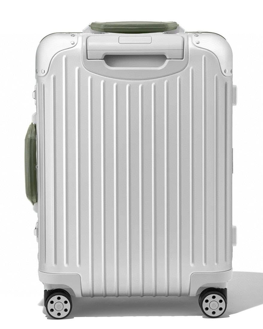 Чемодан RIMOWA Essence