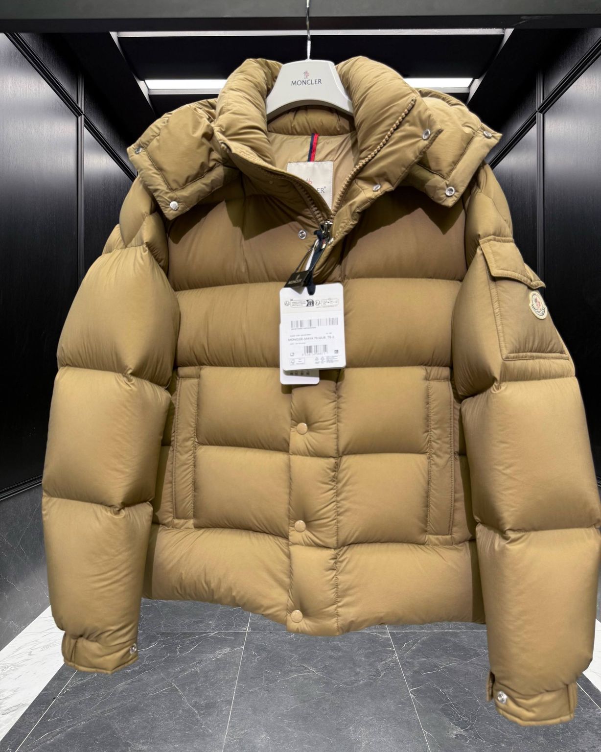 Пуховик Moncler Maya