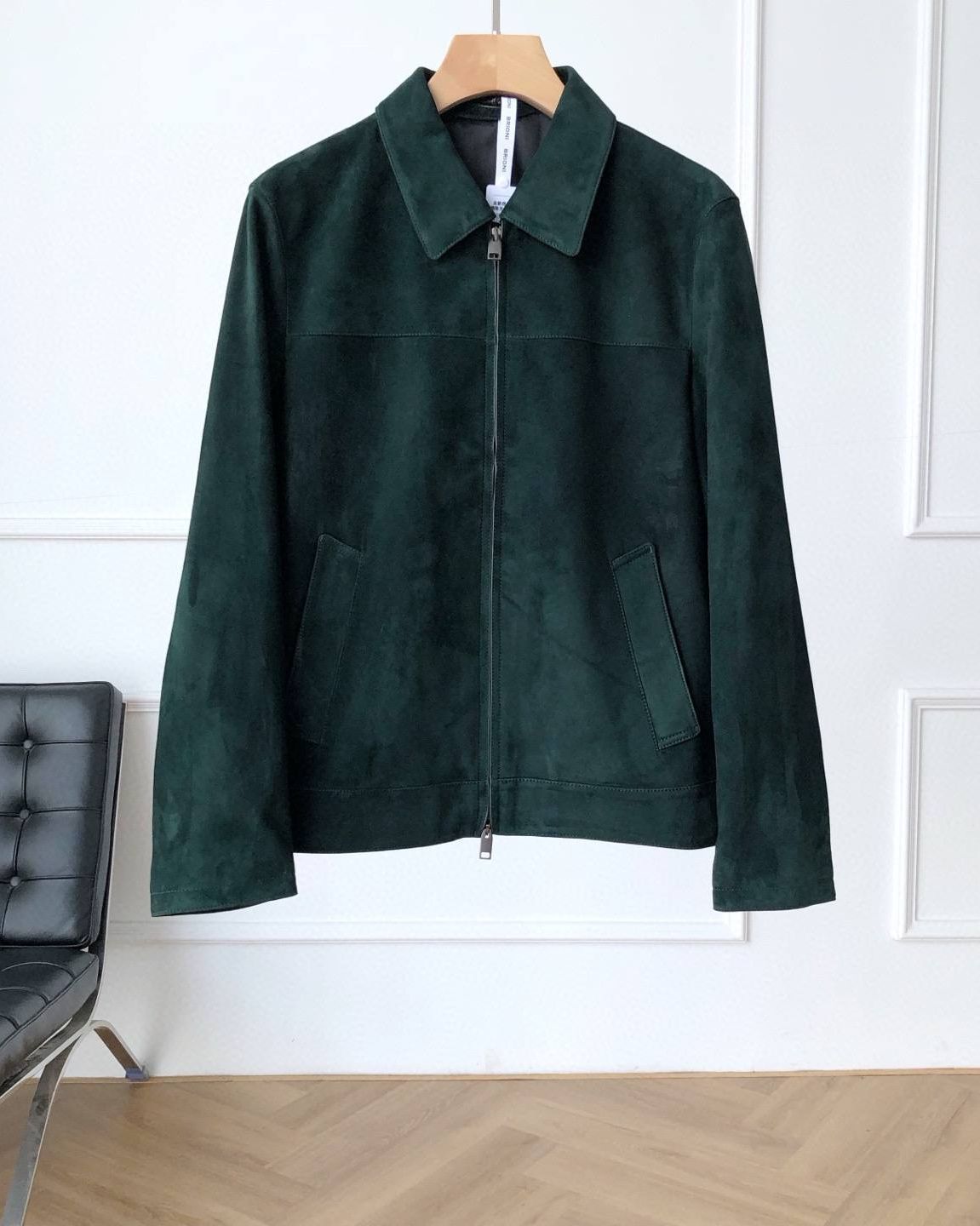 Бомбер Brioni Suede Bomber