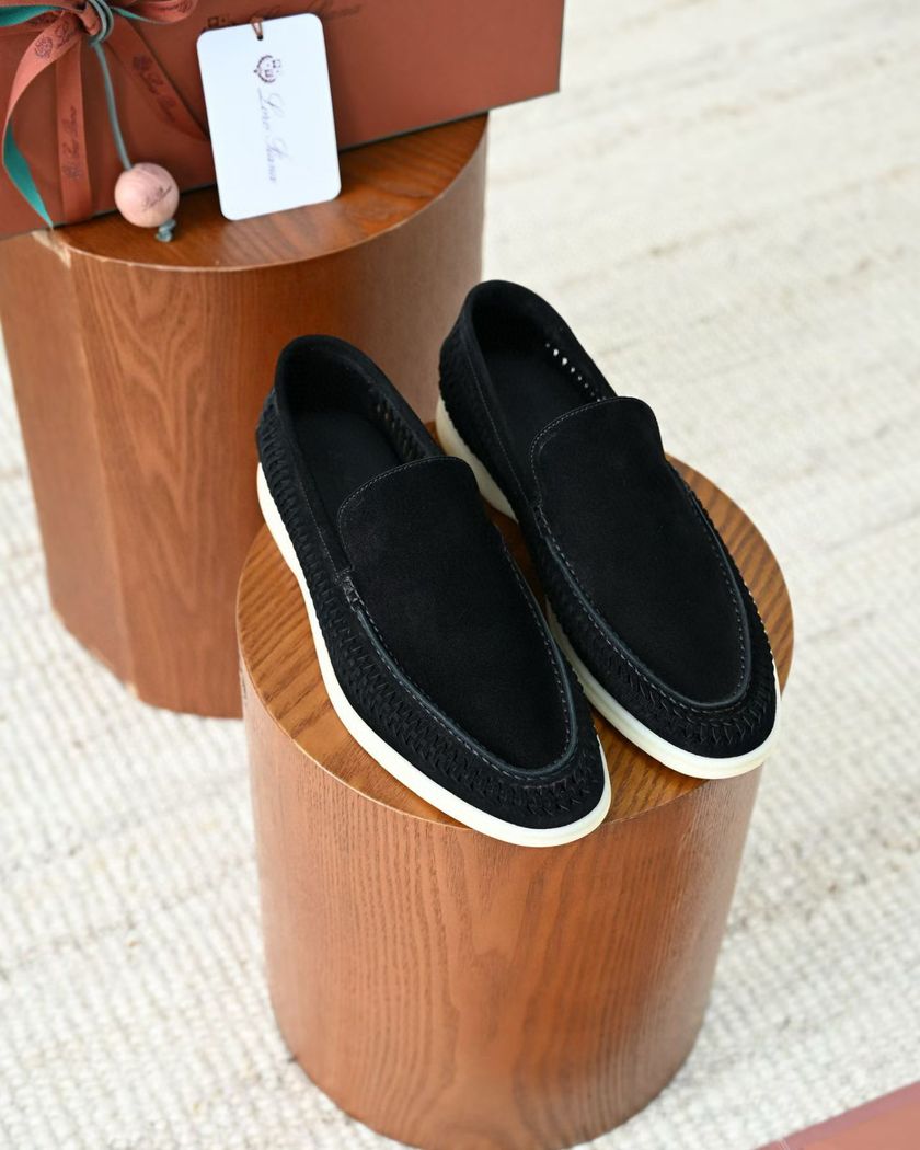 Лоферы Loro Piana из замши