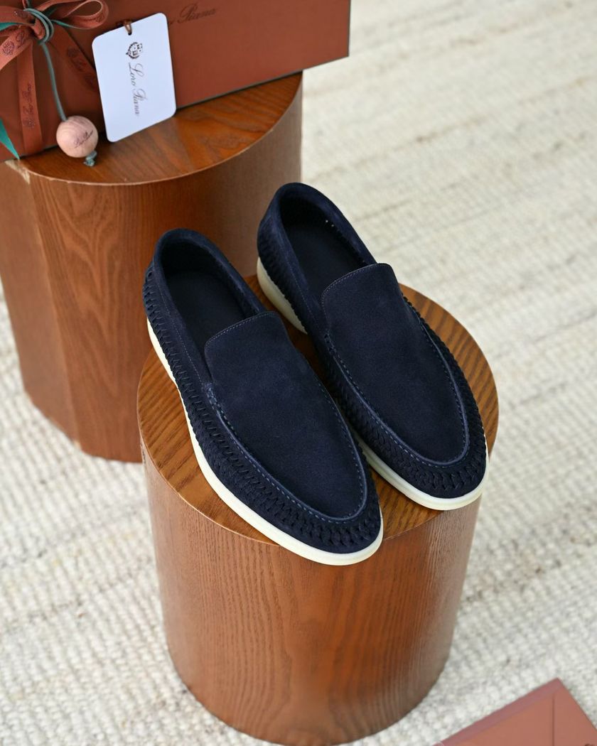 Лоферы Loro Piana из замши
