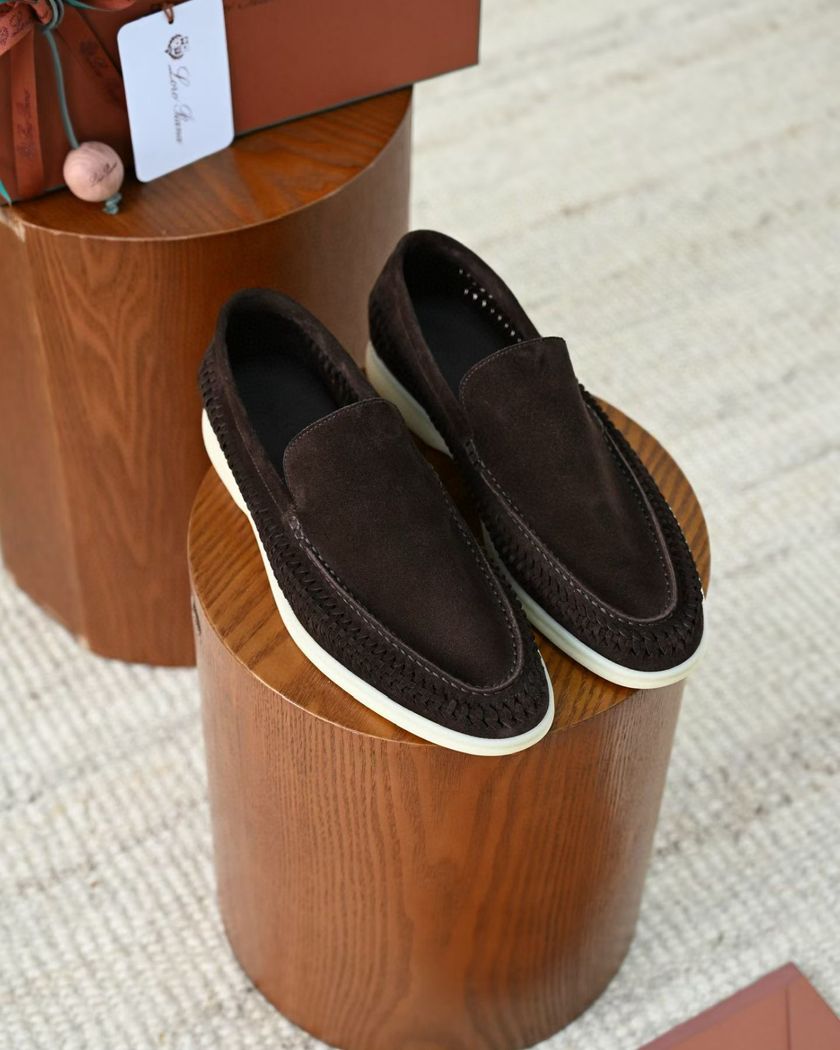 Лоферы Loro Piana из замши