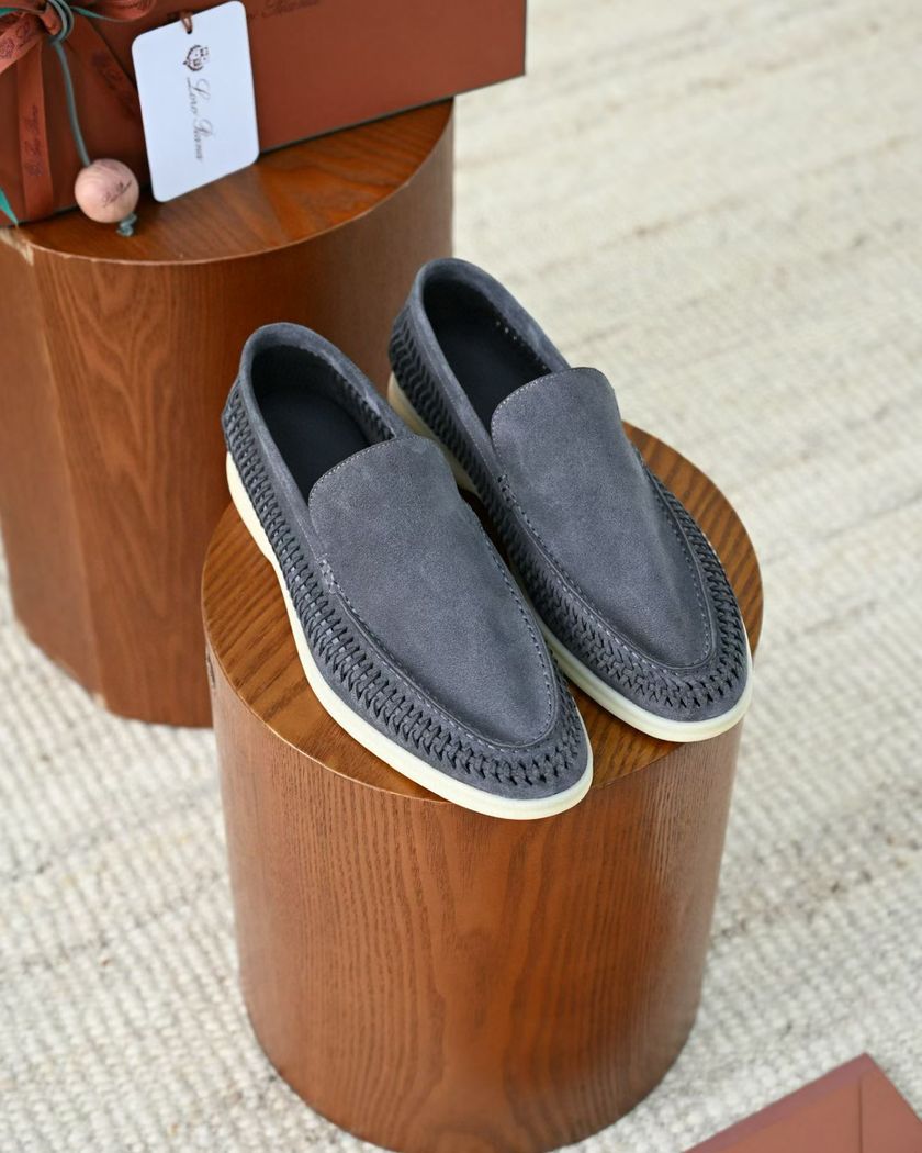 Лоферы Loro Piana из замши