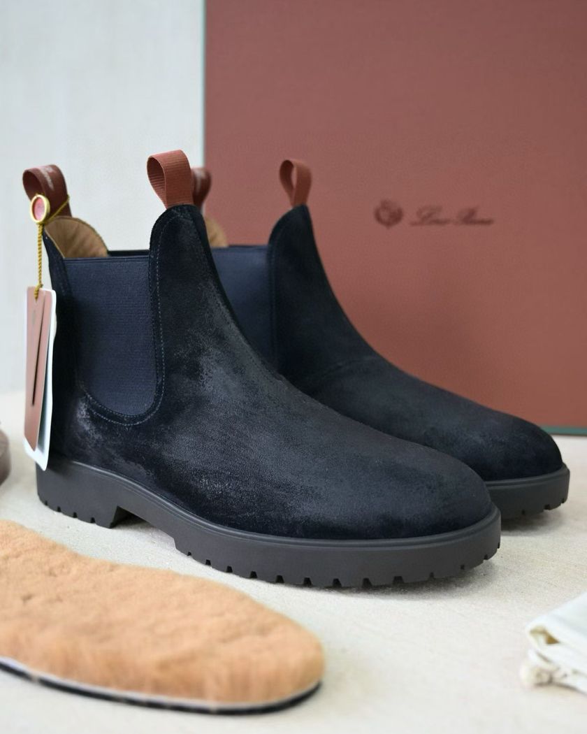 Loro Piana чесли из замши