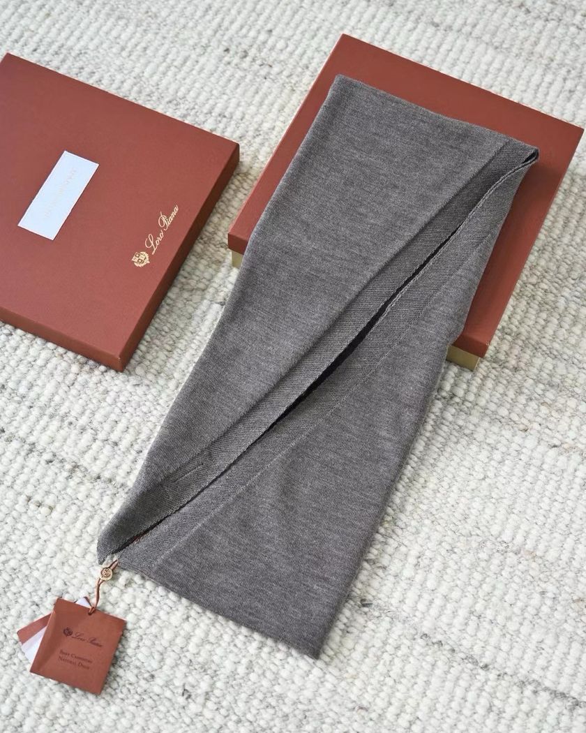 Loro Piana шарф из шерсти
