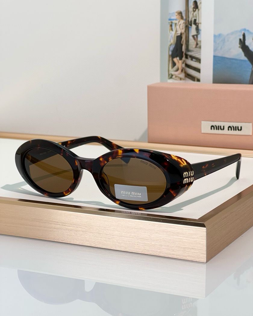 Очки Miu Miu