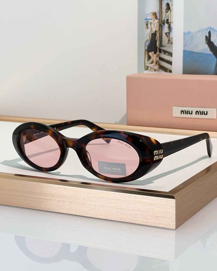 Очки Miu Miu