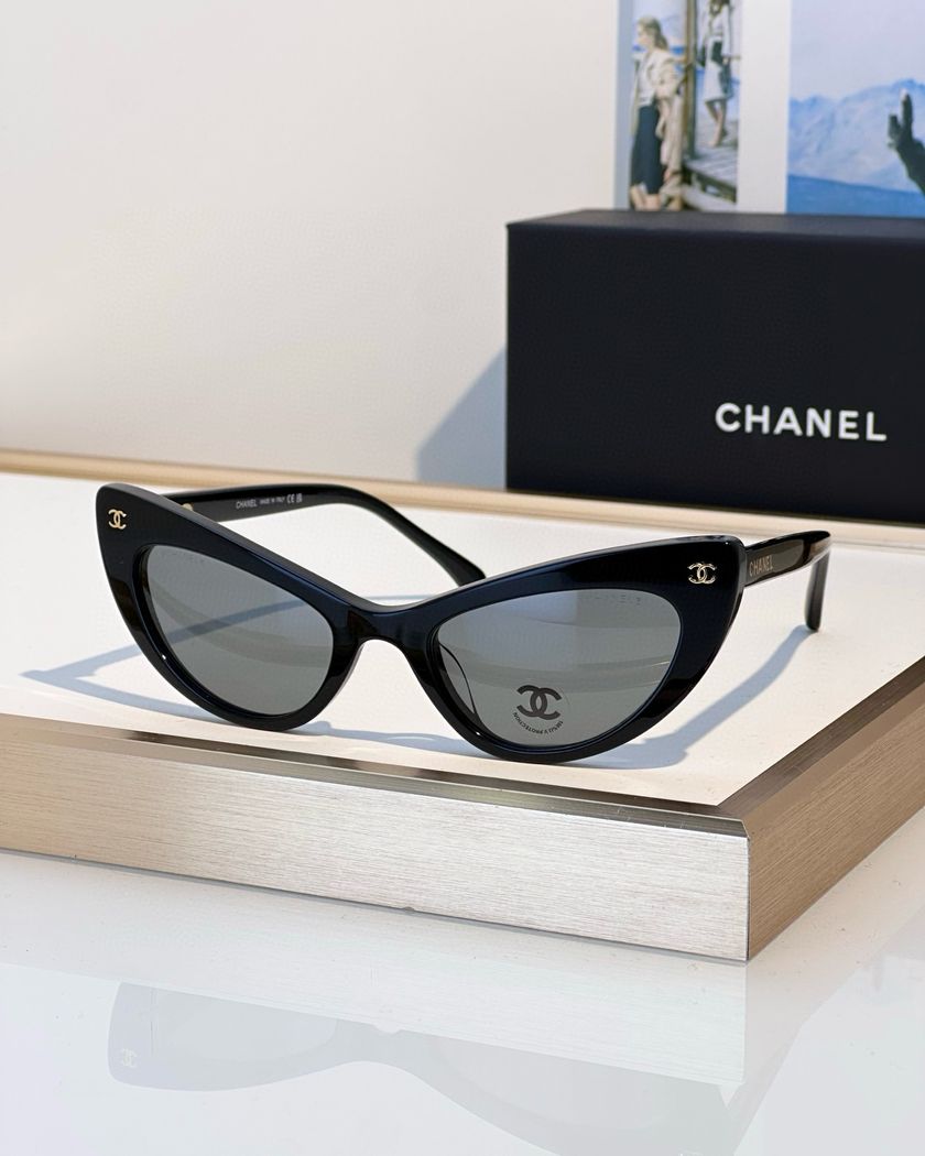 Очки Chanel
