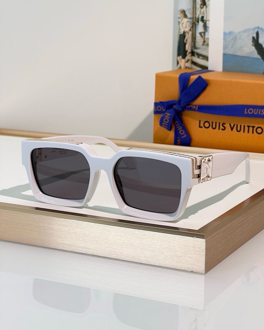 Очки Louis Vuitton