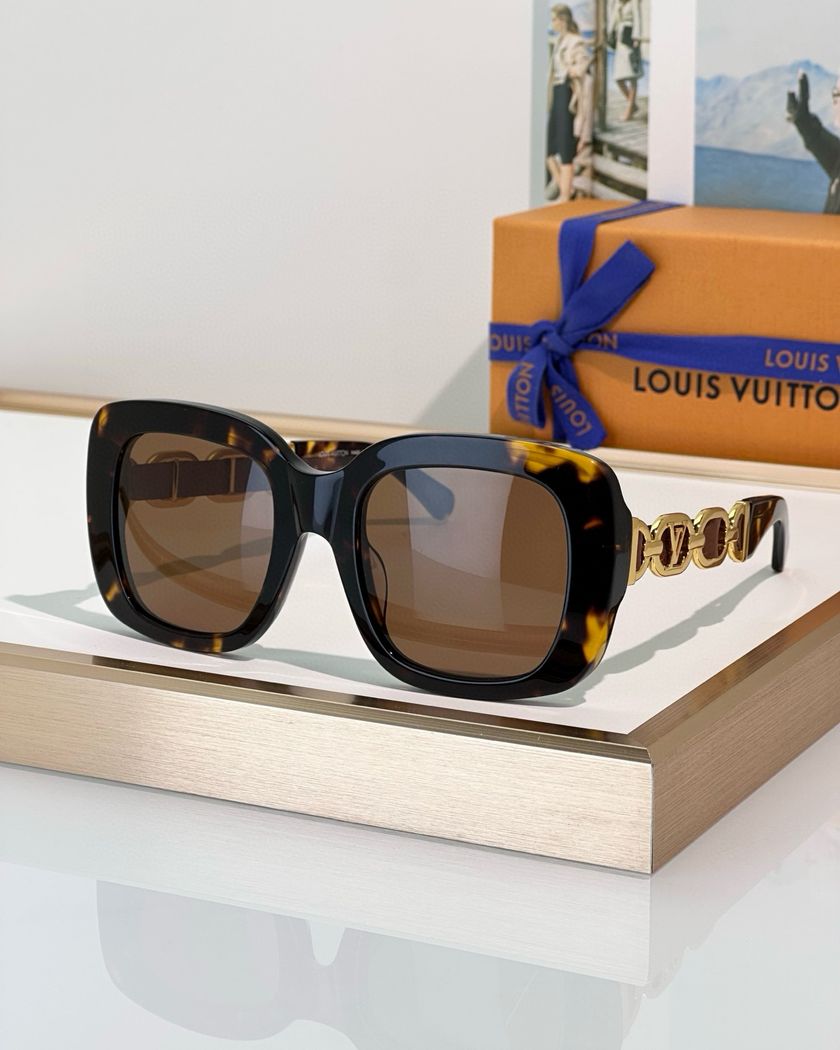 Очки Louis Vuitton