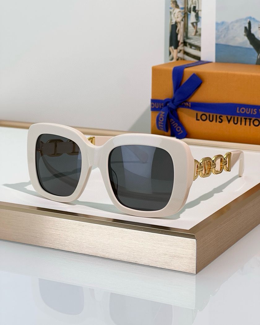 Очки Louis Vuitton
