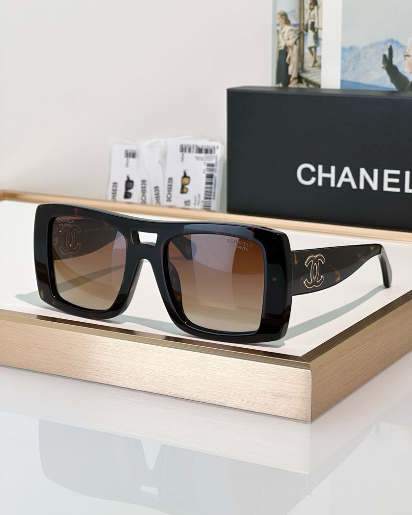 Очки Chanel