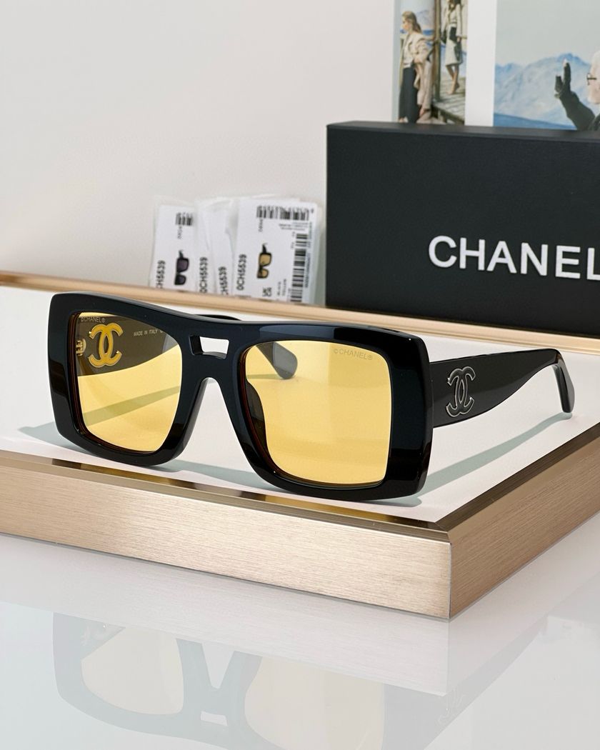 Очки Chanel