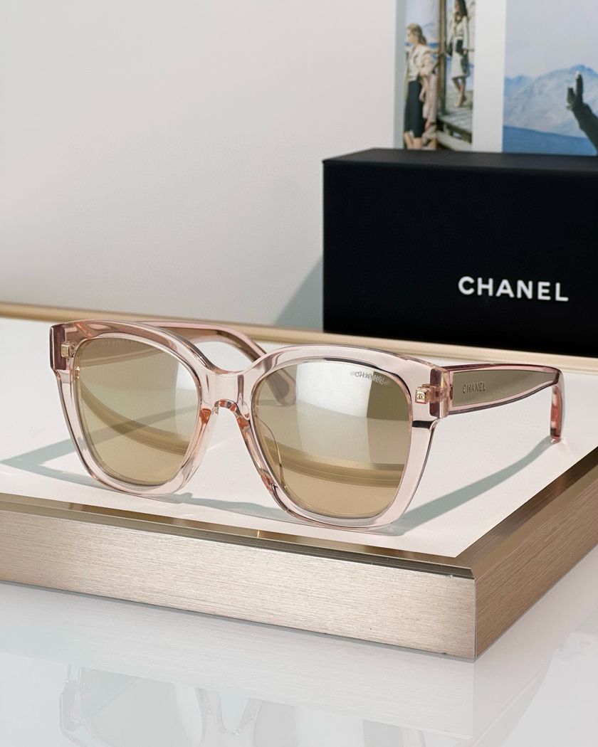 Очки Chanel