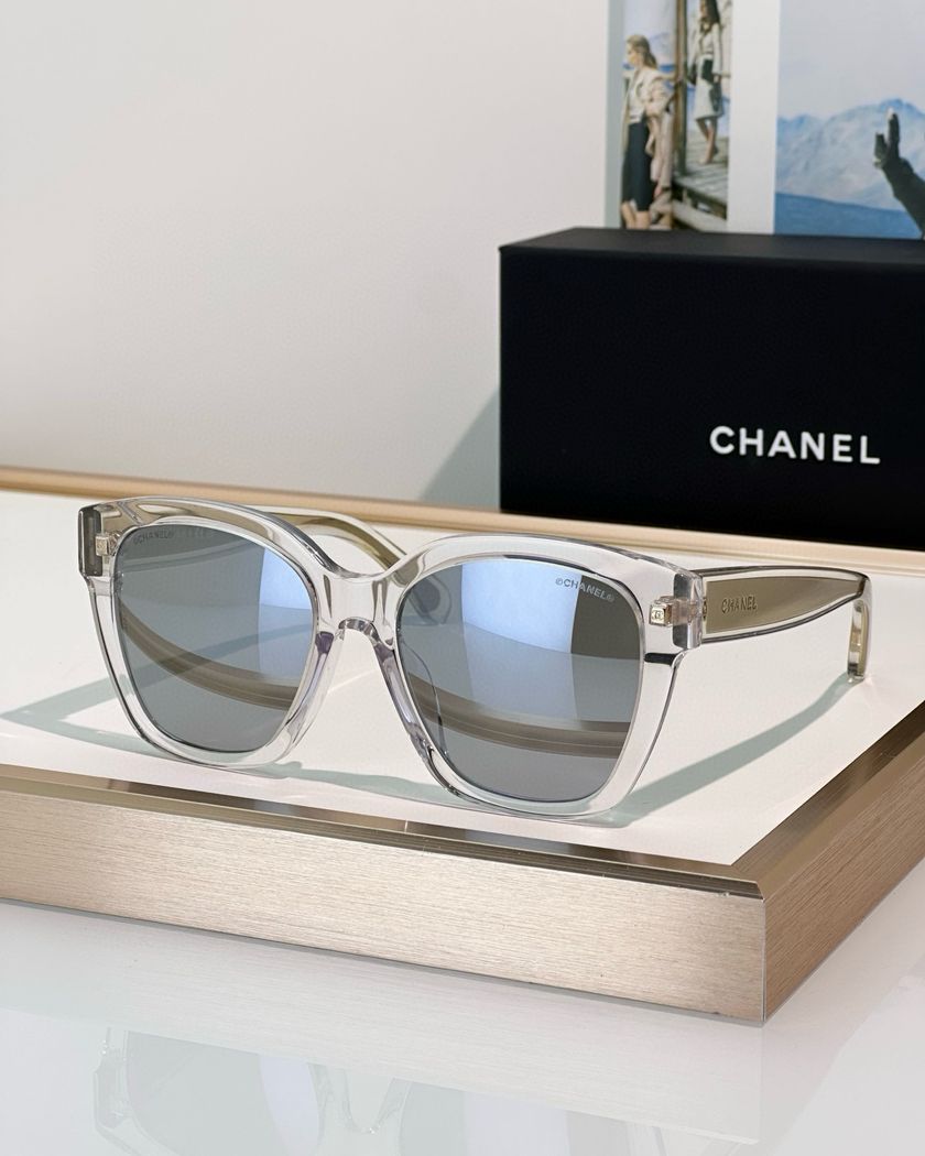 Очки Chanel