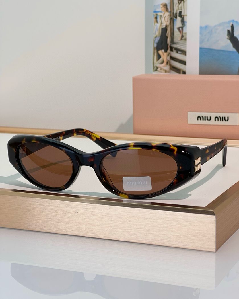Очки Miu Miu