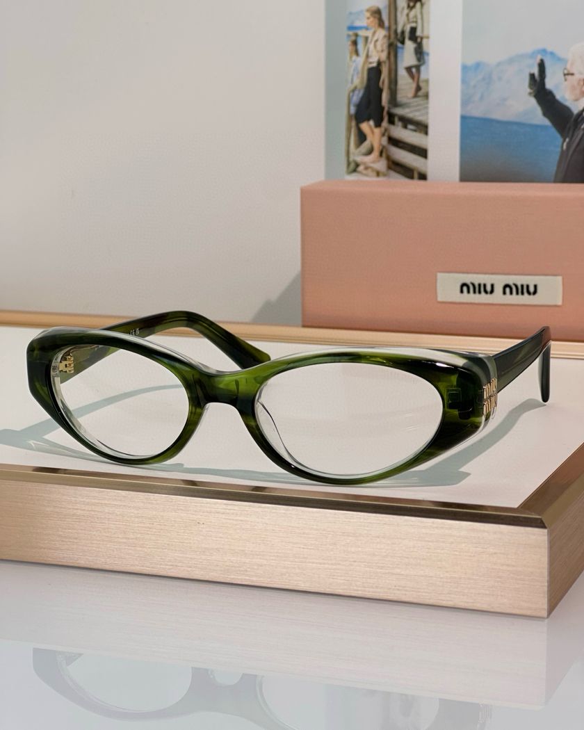Очки Miu Miu