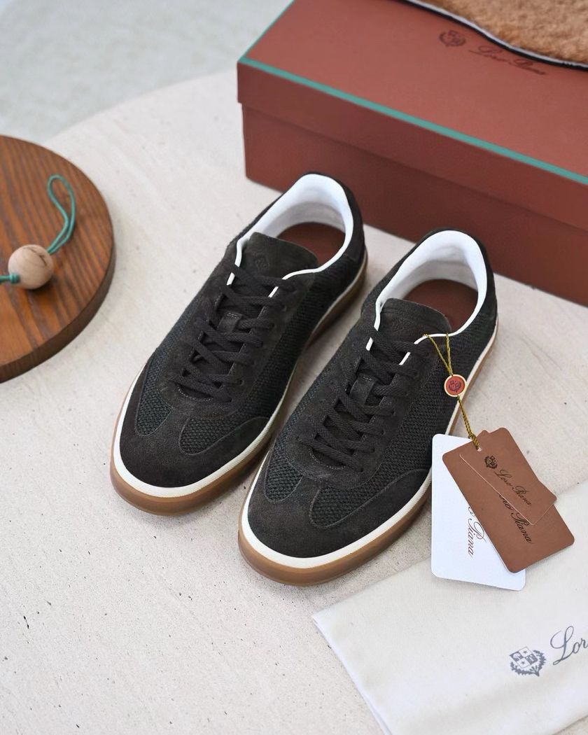 Loro Piana Tennis Walk