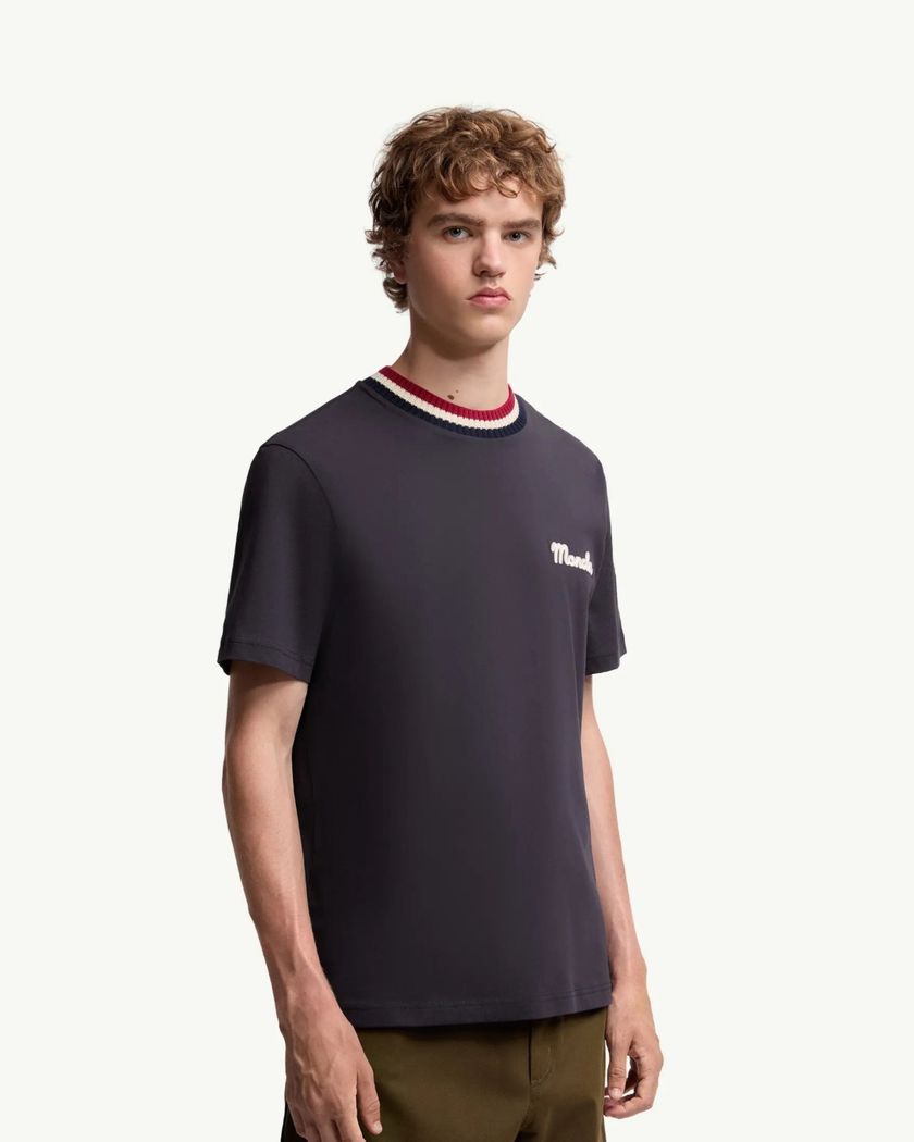 Футболка Moncler
