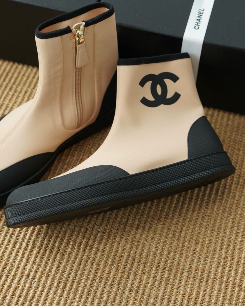 Высокие кроссовки Chanel Coco Beach