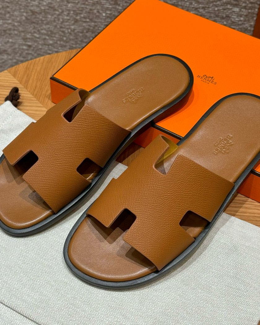 Мужские шлепанцы Hermès из кожи