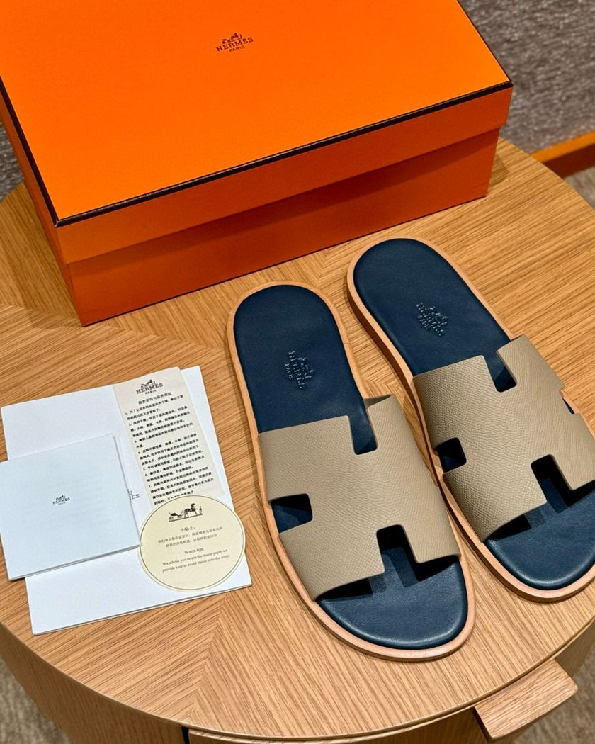 Мужские шлепанцы Hermès из кожи