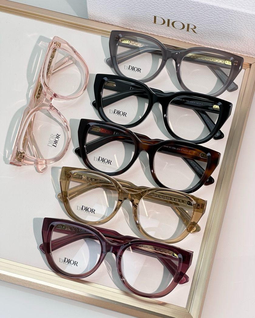 Солнцезащитные очки Dior