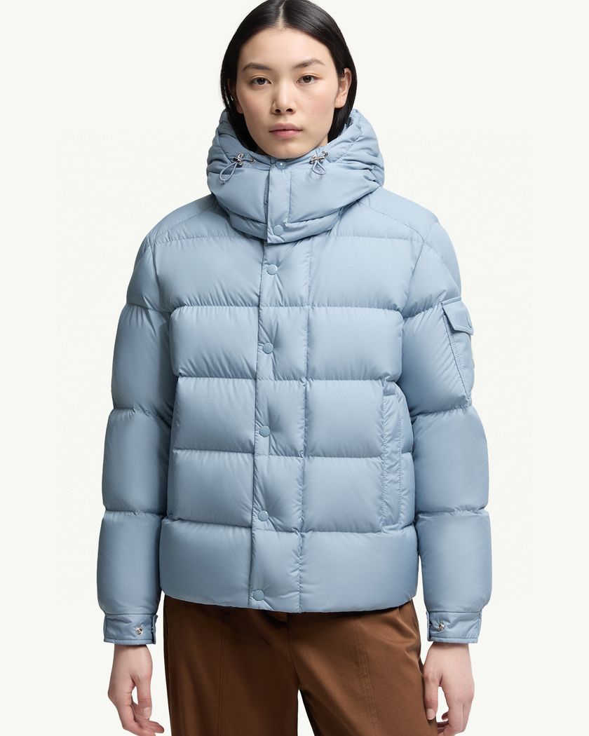 Moncler пуховик