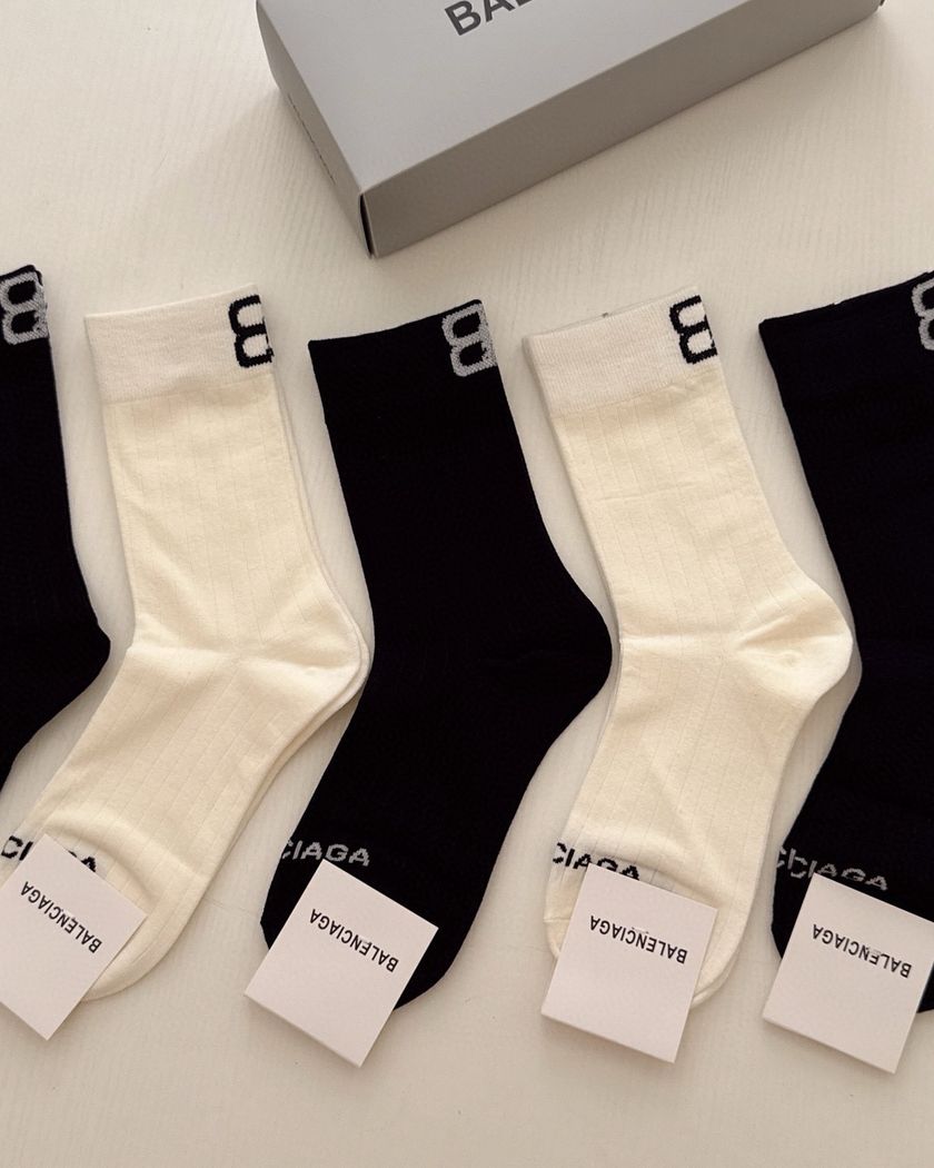 Носки Balenciaga