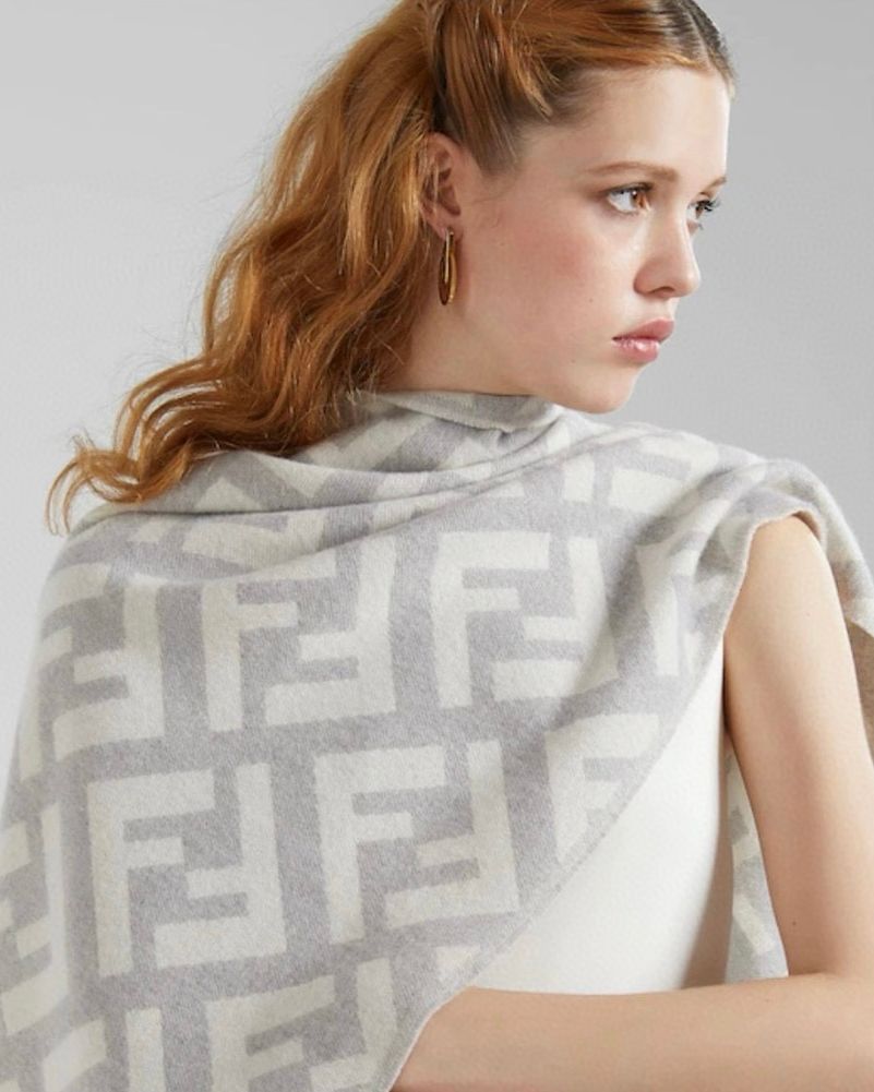 Fendi шарф из кашемира