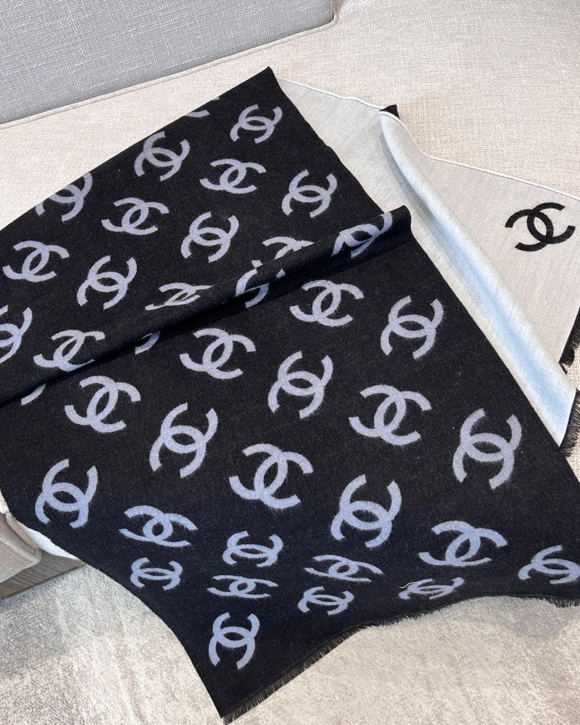 Chanel шарф
