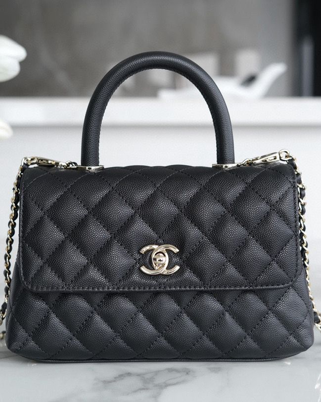 Chanel Handle