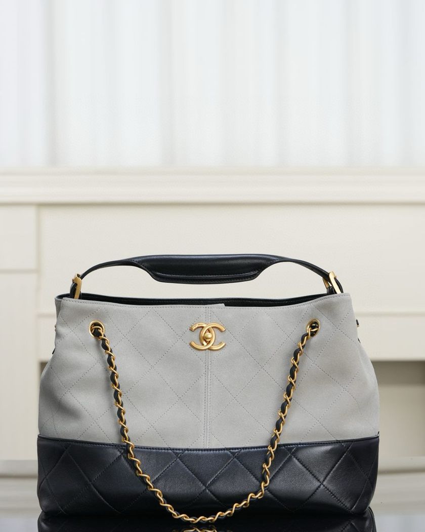 Chanel 25a