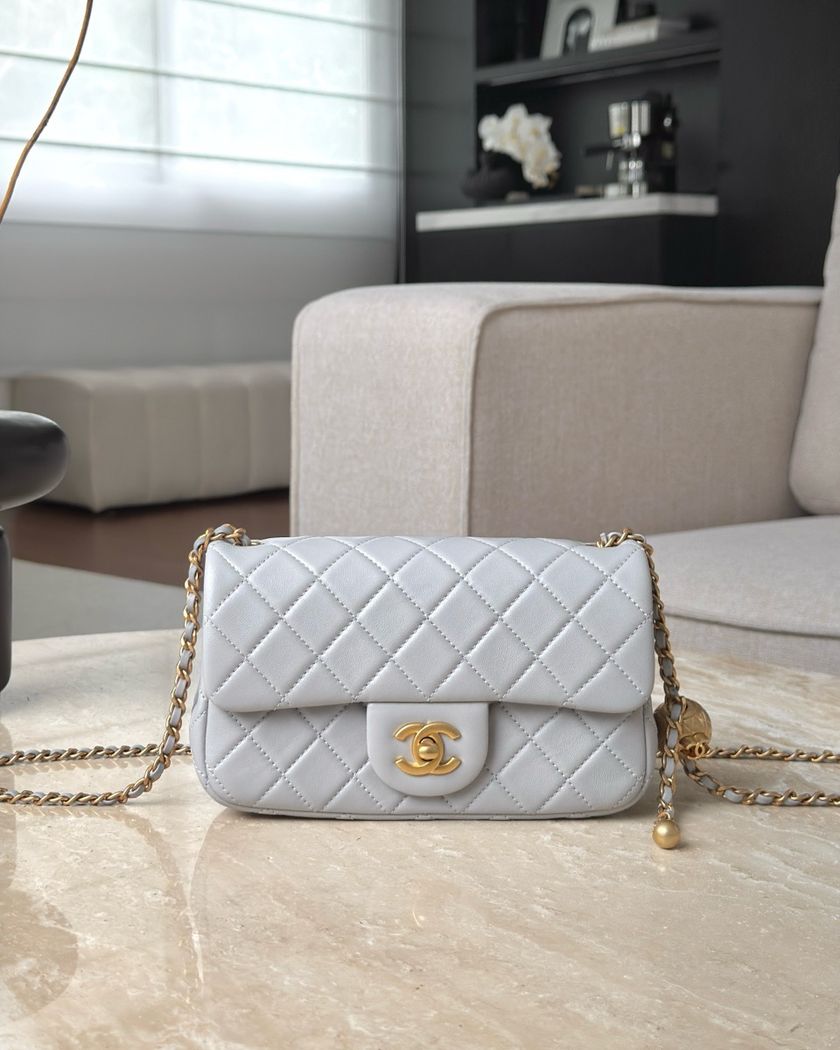 Chanel 20 cm