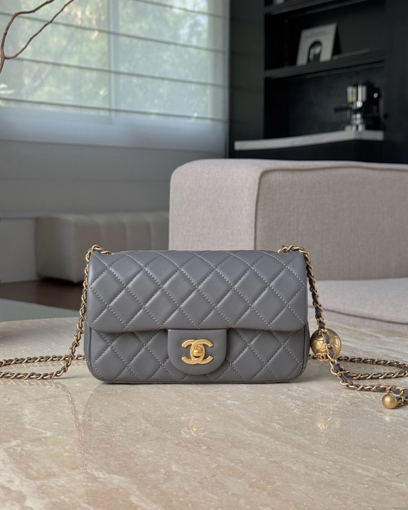 Chanel 20cm