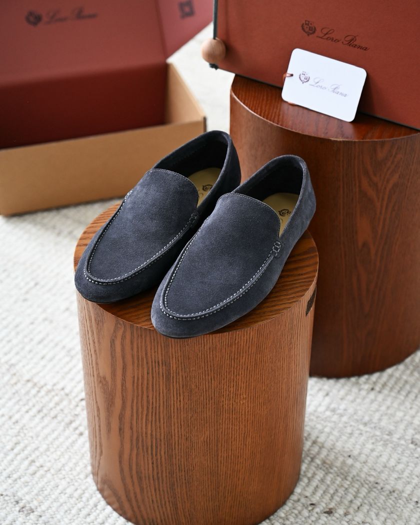 Лоферы Loro Piana из замши