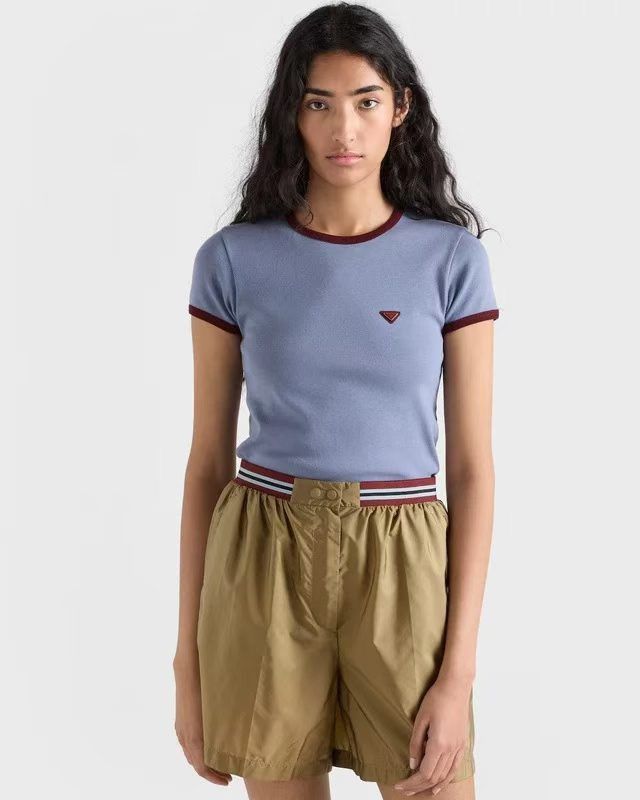 Футболка Prada