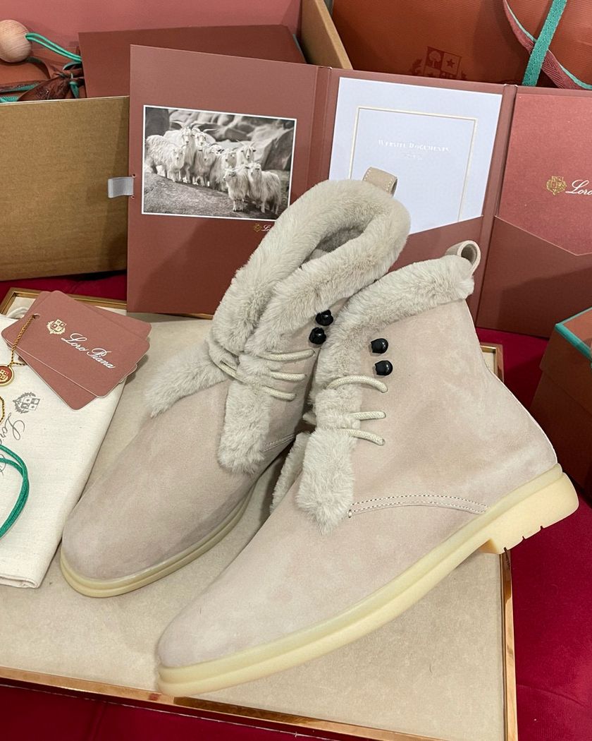 Loro Piana Open Walk