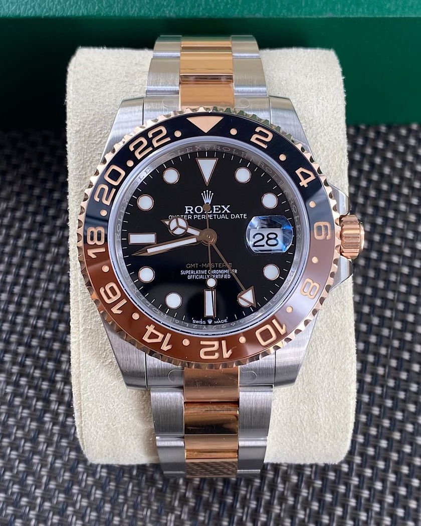 Rolex GMT-MASTER II 40 mm