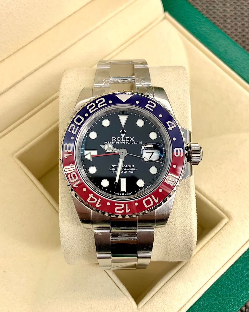 Rolex GMT-MASTER II 40 mm