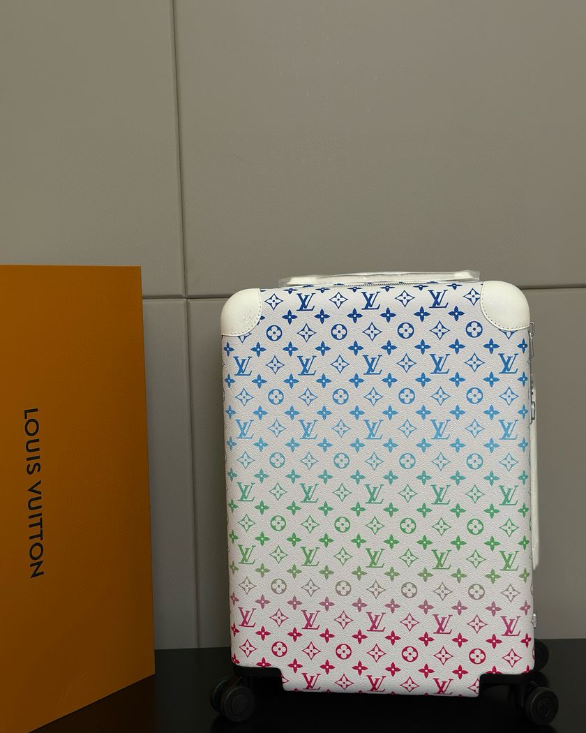 Louis Vuitton Horizon 55
