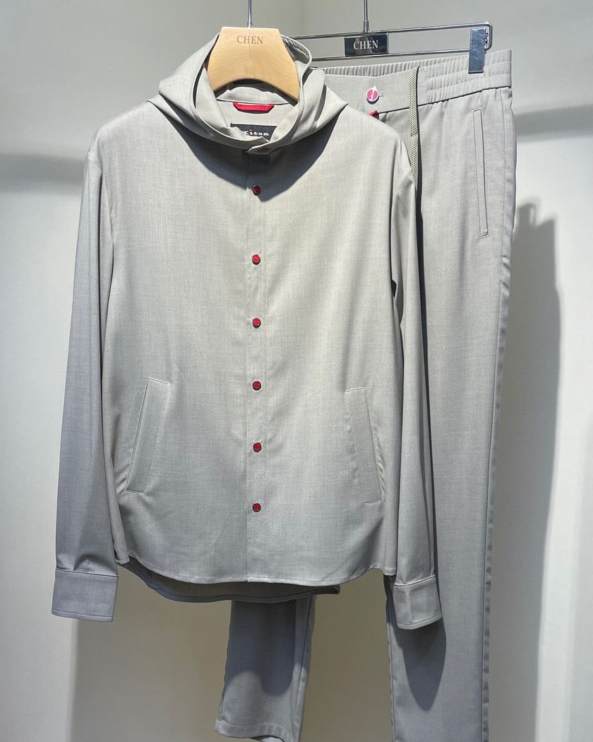 Костюм Kiton