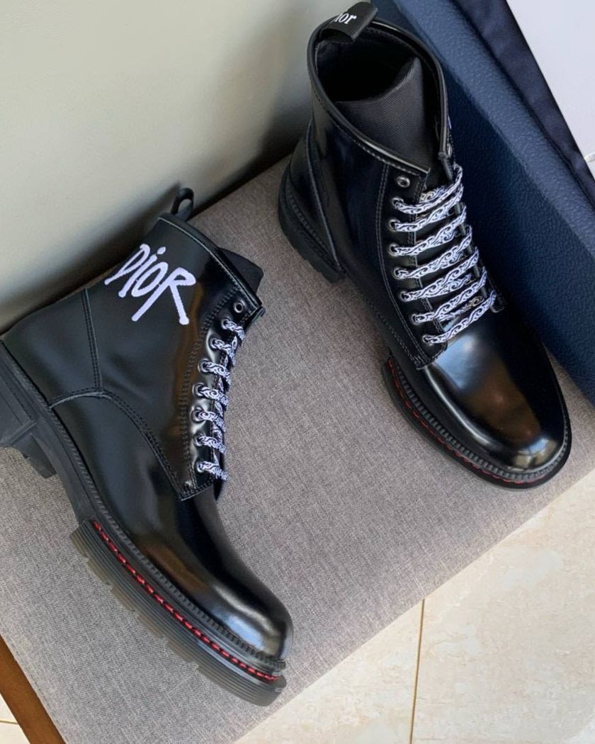 Ботинки Dior Combat Boots