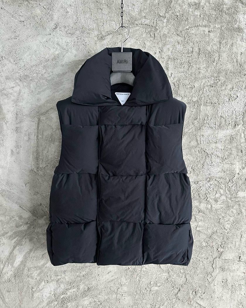 Пуховый жилет Bottega Veneta