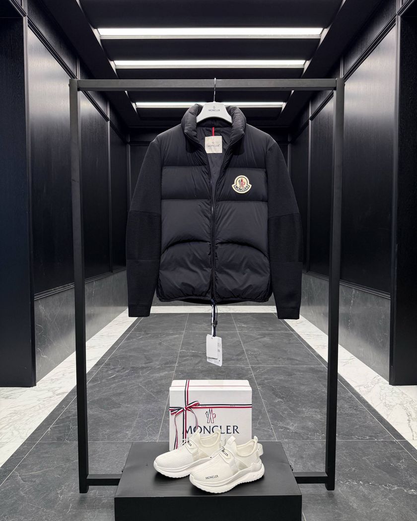 Пуховик Moncler Montgenevre