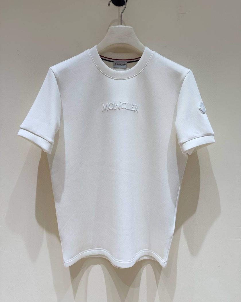 Футболка MONCLER