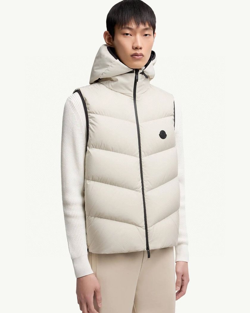 Жилетка Moncler Guersac